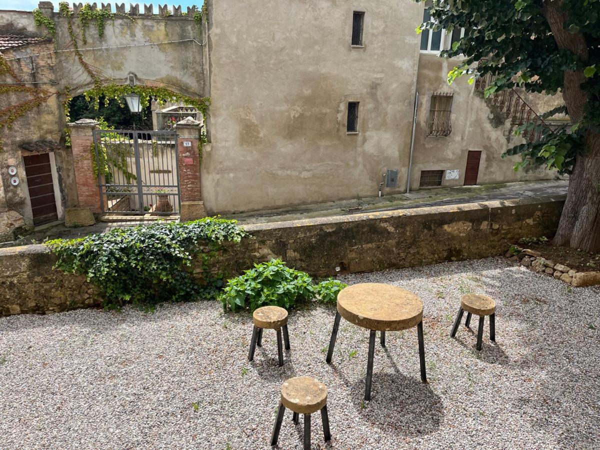 B&B Lo Scudaio Palazzo Marchionneschi Montescudaio Kültér fotó